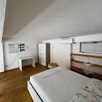 Dario's Loft In City. Apartamento *