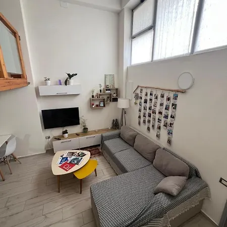 Apartamento Dario's Loft In City.
